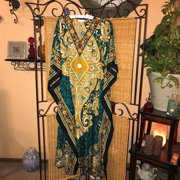 sante caftans